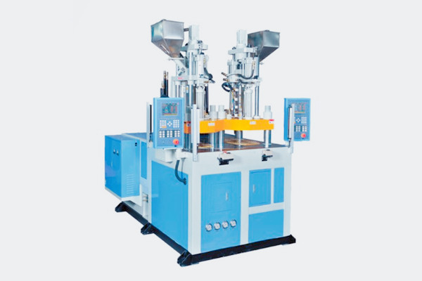 立式雙色注塑機(jī)設(shè)備圖