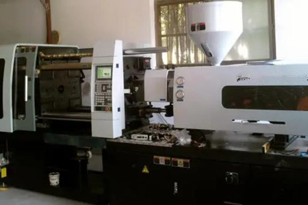 二手注塑機(jī)與新機(jī)的差別，如何分辨二手機(jī)好壞？