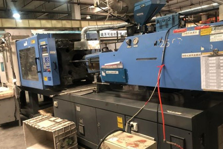 如何降低混雙色注塑機采購成本？技巧分析！