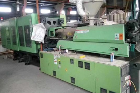 大型注塑機(jī)產(chǎn)品色差怎么控制？我來(lái)告訴你！